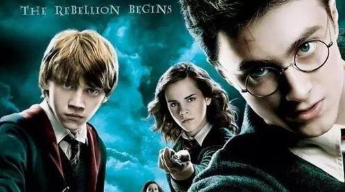 哈利波特1月份爆料视频,神秘视频揭秘魔法世界新篇章 第1张 哈利波特1月份爆料视频,神秘视频揭秘魔法世界新篇章 第1张